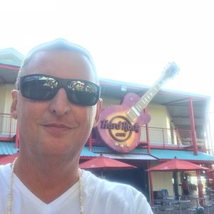 Meet your Posher, Mark